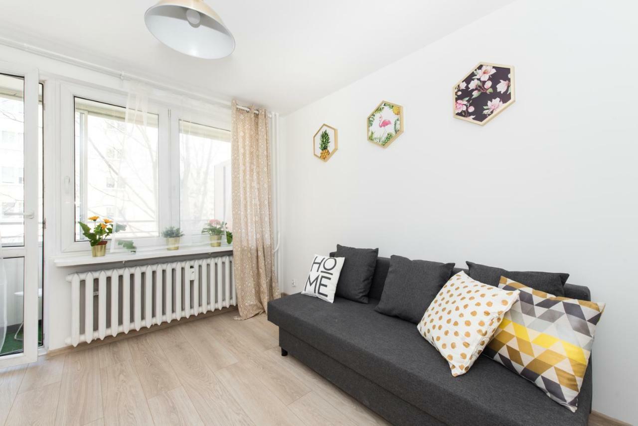 Superapart Luzycka 10 Warschau Exterior foto